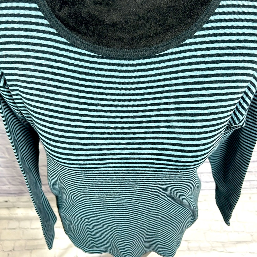 Karen Kane Easy Wear Long Sleeved Striped Shirt - Picture 3 of 15